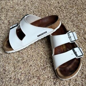 Birkenstock Arizona Birko-Flor Women’s Sandal, White, Size 37 EU 6-6.5 US,